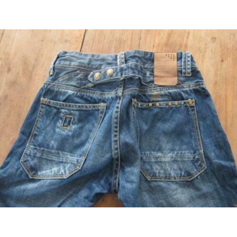 Vingino spijkerbroek jeans maat 12 jongen 152
