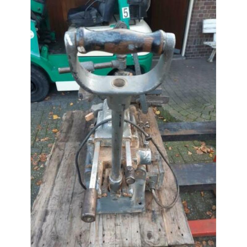 Festo kettingfrees kettingzaag profielzaag pen gat verbindin