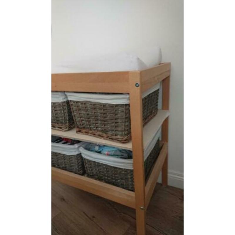 Ikea sniglar commode