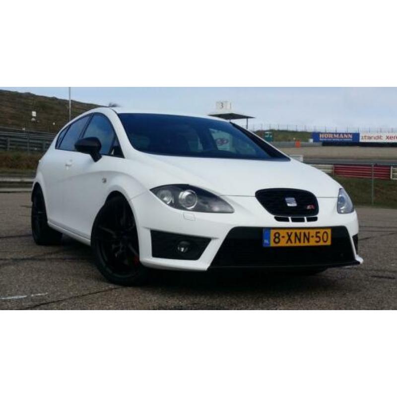 Seat Leon 1p Cupra R met DSG, vol leder alle opties