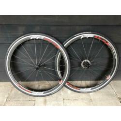 Carbon FFWD F4C wielset 10-speed compleet
