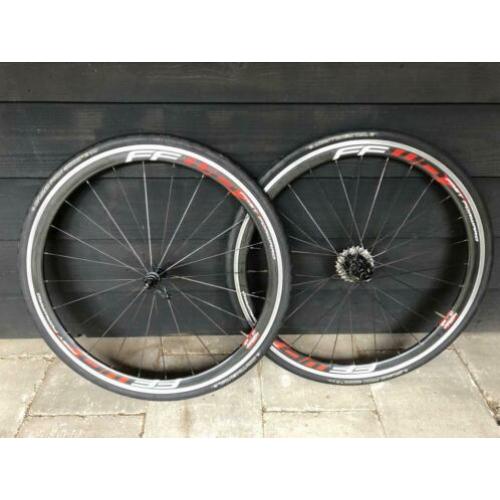 Carbon FFWD F4C wielset 10-speed compleet