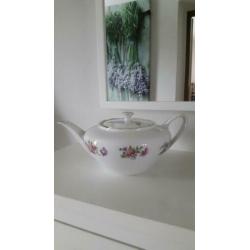 Porseleinen theepot, M Z Czechoslovakia, 1 liter pot
