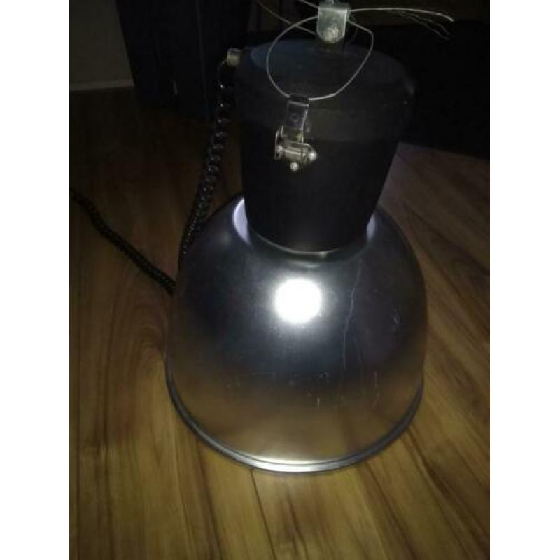 Grote industriële aluminium lamp 47cm doorsnede fabriekslamp