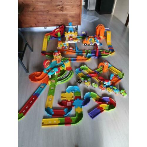Meerdere sets vtech toet toet auto's!!