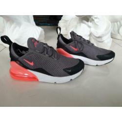 Nike 270 MAAT 31