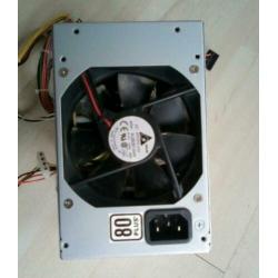 Desktop voeding 475watt