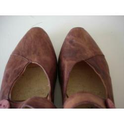 Think pumps maat 40 oud roze / Bordeaux ZGAN supermooi !