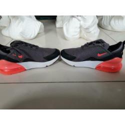 Nike 270 MAAT 31