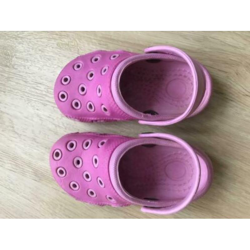 Roze crocs - maat 23 - incl. gratis 2 paar sokjes