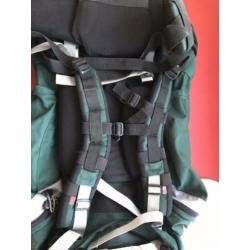 Karrimor rugzak 65 liter goede staat dames bovenlader 20 eur
