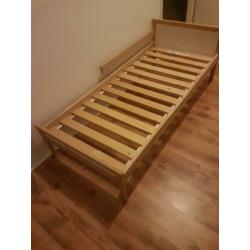 Kinderbed inclusief matras en bodem