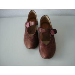 Think pumps maat 40 oud roze / Bordeaux ZGAN supermooi !