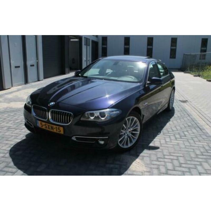 BMW 5-serie 528i High Luxury Edition