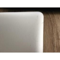 MacBook Pro 13" Late 2011. Core i5 - 8GB RAM - 1TB HDD