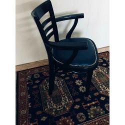 Hutten cafe stoelen 5 stuks €30 p/stuk