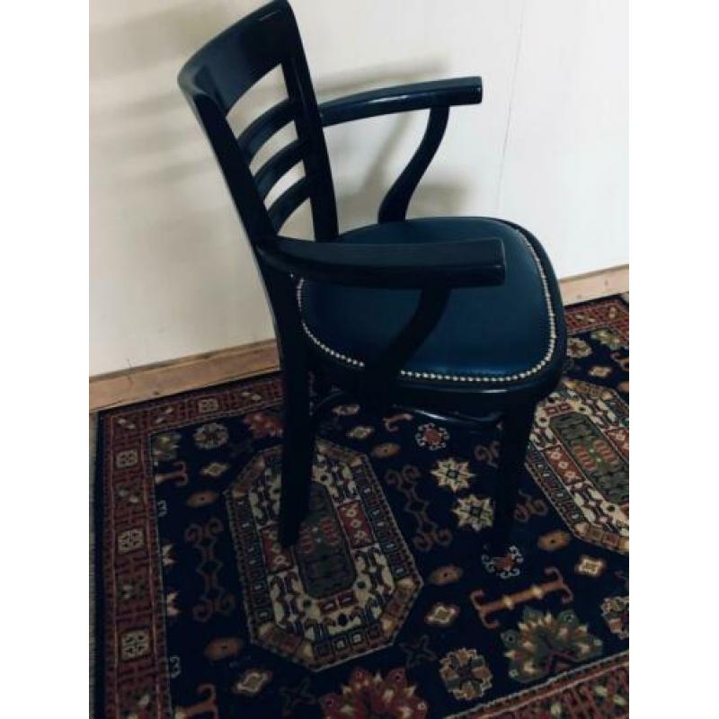 Hutten cafe stoelen 5 stuks €30 p/stuk