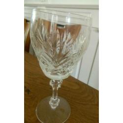 Glazen div. van Kristal.