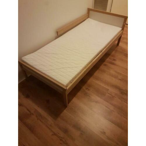Kinderbed inclusief matras en bodem