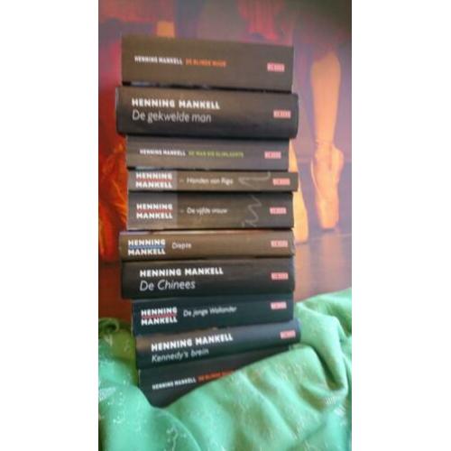 12x Henning Mankell oa de jonge Wallander 2 en 1 gratis