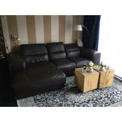 Zeer mooie leren bank met chaises longues