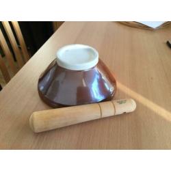 Japanse Vijzel +stamper Suribachi, Diam 17,2 cm.