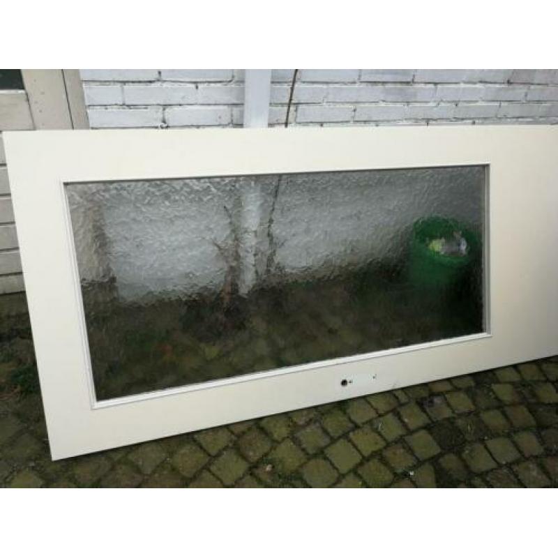 Opdekdeur met klassiek glas