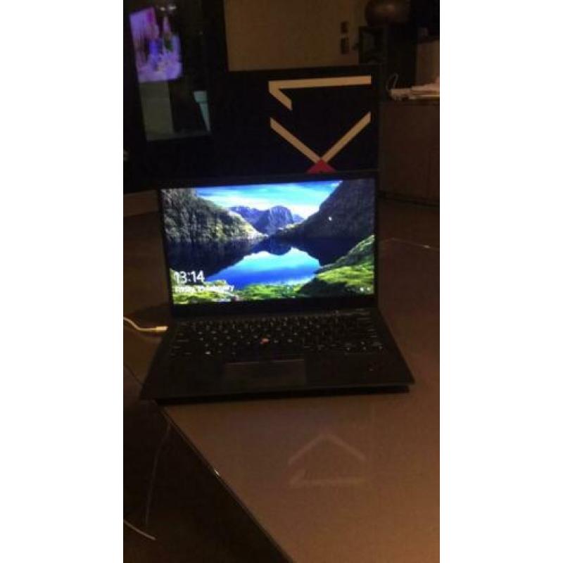 Lenovo X1 Carbon i5 8250 laptop