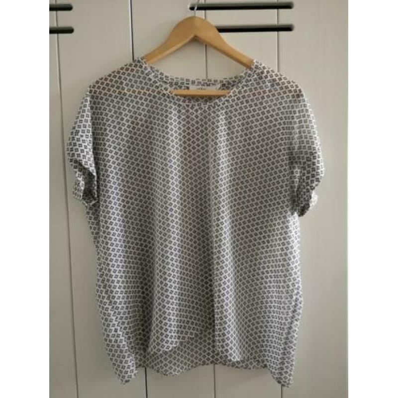 Wijdvallende transparante top, shirt van Aaiko maat S-M