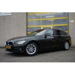 BMW 3 Serie Touring 320d EDE Corporate Lease Dynamics AUTOMA