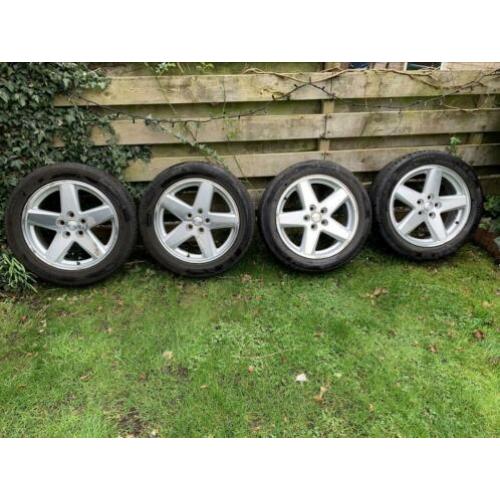 Jeep Compass 18 inch lichtmetalen velgen met zomerbanden