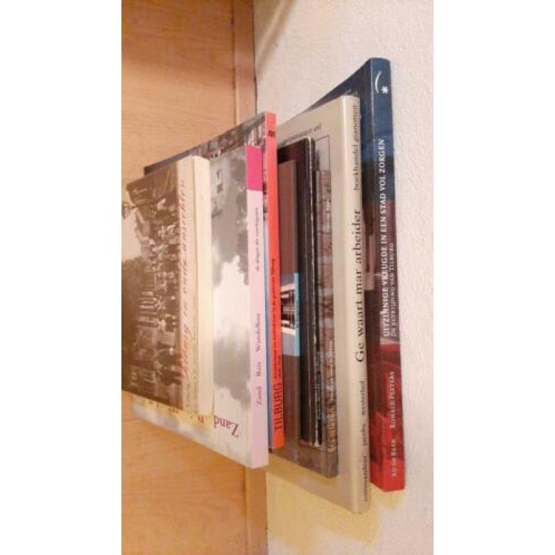 Diverse boeken over Tilburg en Brabant