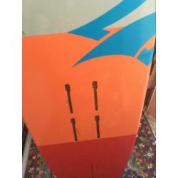Foilboard Naish hover 160 met 3 voetbanden