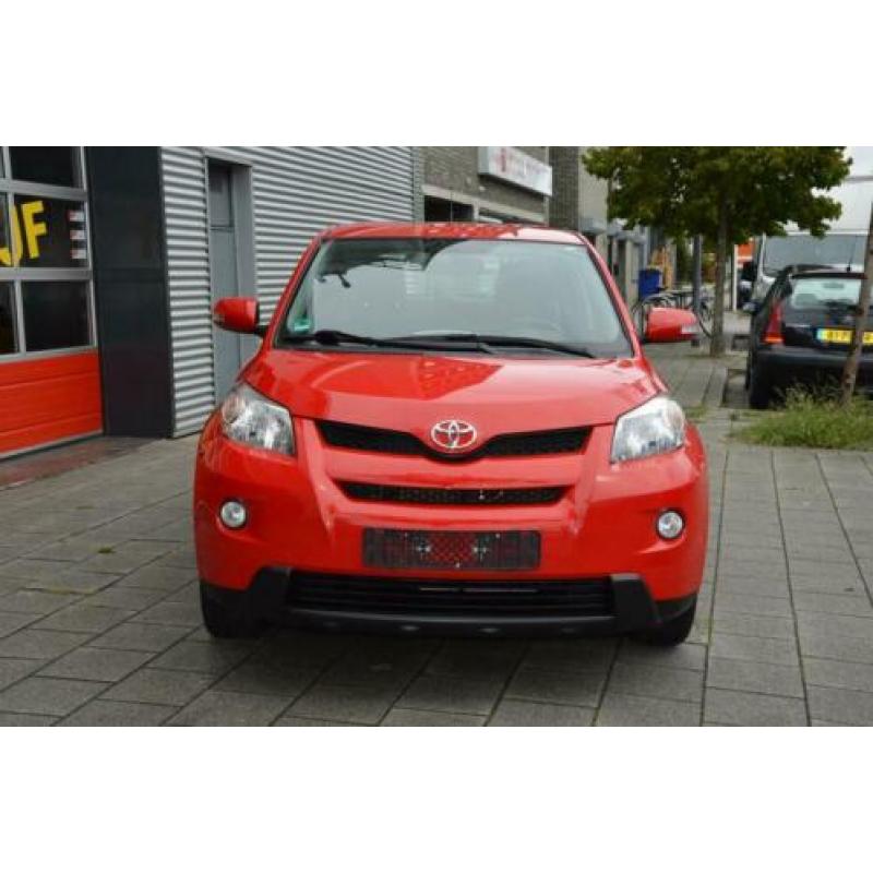 Toyota Urban Cruiser 1.3 VVT-i TOWN 5Drs I Airco I Sport vel