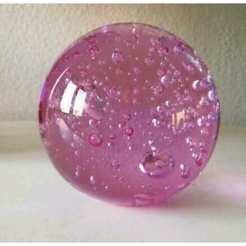 Presse papier licht-roze 9x9x9 cm