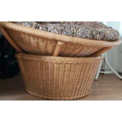 Rieten papasan stoel