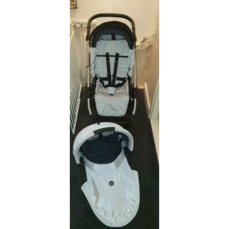 Hele nette Mutsy evo kinderwagen 2 in 1 met gratis maxi cosi