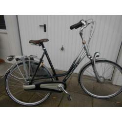 Grote: GAZELLE - SAPHIR goldline , 8 Versnell . - Frame 61