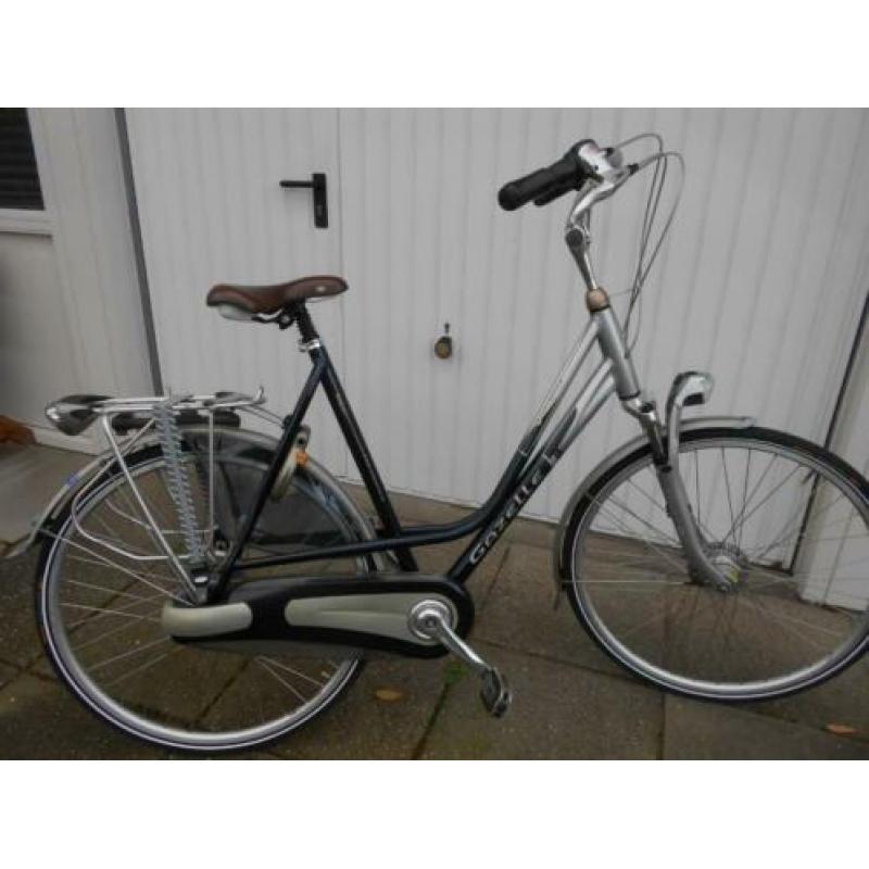 Grote: GAZELLE - SAPHIR goldline , 8 Versnell . - Frame 61