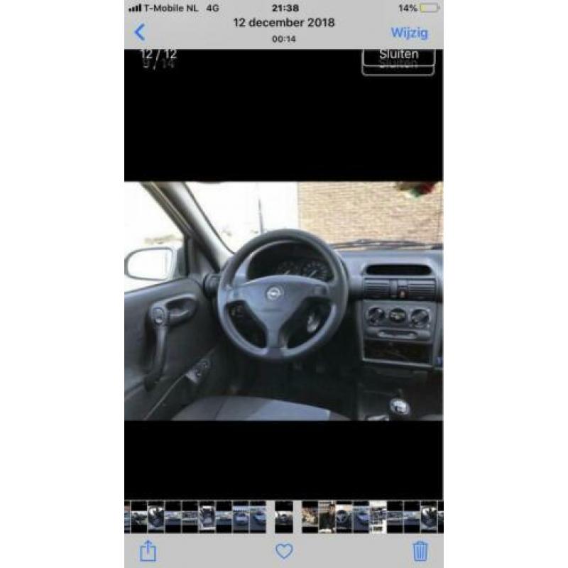 Opel Corsa 1.2 I 16V 5D 2000 Grijs