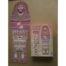 no 2325 - jigsaw puzzel 430 st ( Bearded mummy )