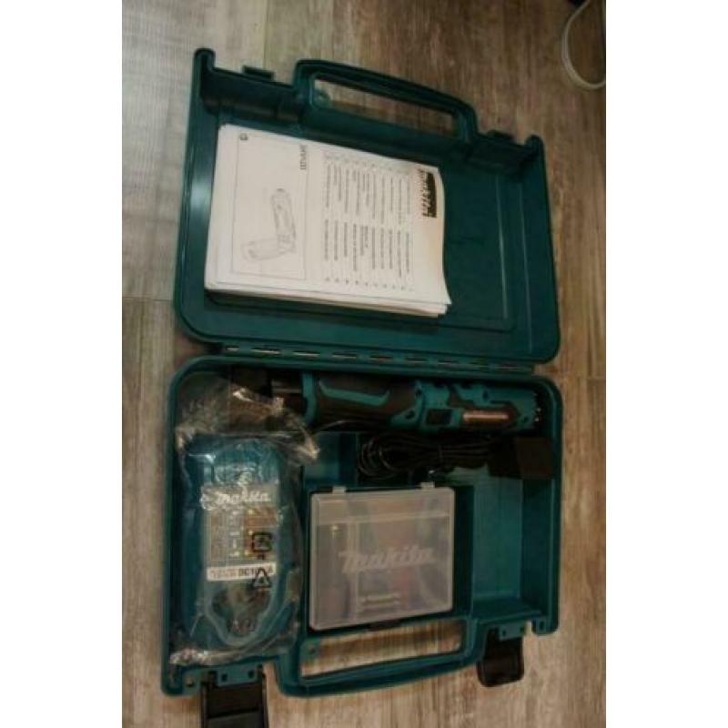 Makita DF012Dse schroefmachine nieuw in doos