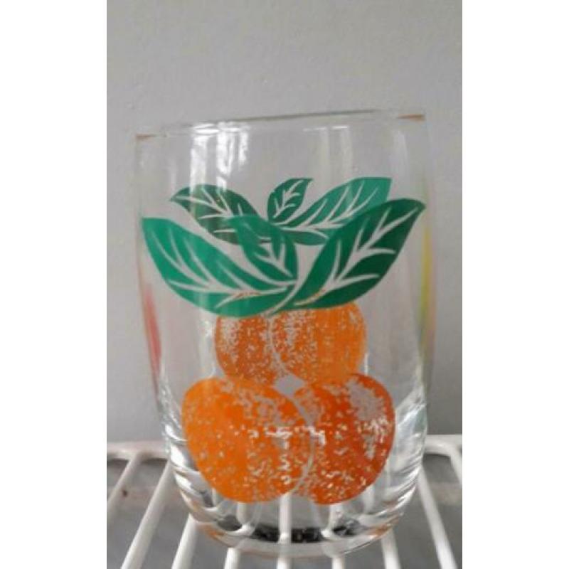 4 Vintage sap/limonade glaasjes 60-er jaren, fruitdecor