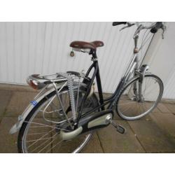 Grote: GAZELLE - SAPHIR goldline , 8 Versnell . - Frame 61