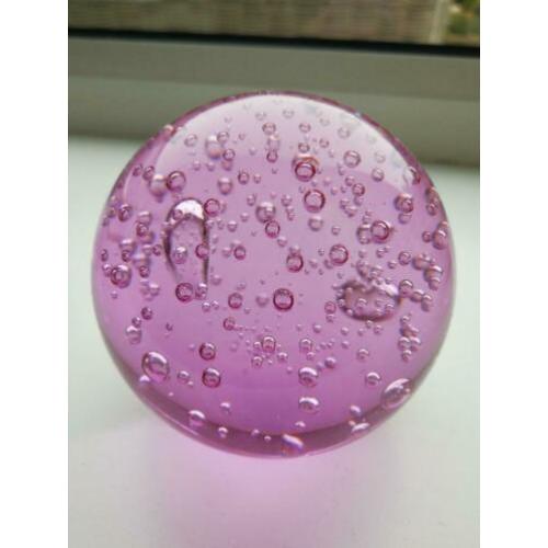 Presse papier licht-roze 9x9x9 cm