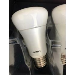 Philips Hue bridge + 3 generatie 1 lampen (kleur)
