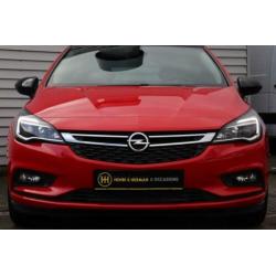 Opel Astra 150pk Turbo Black Edition (17"LMV/NAV/Airco)