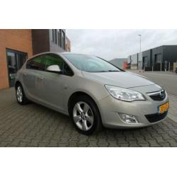Opel Astra 1.6 Edition Clima, Zgan Dis riem (bj 2010)