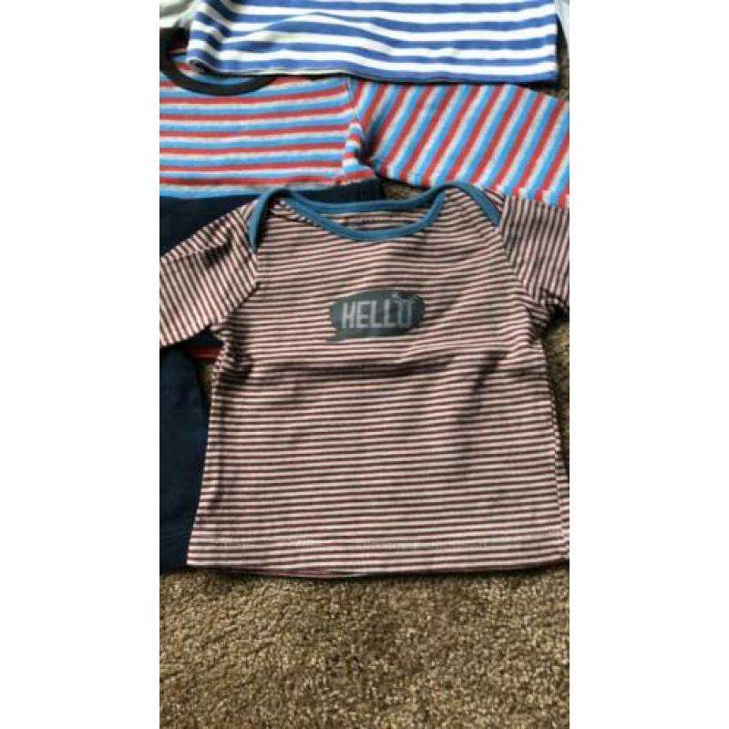 Hele mooie shirts babykleding mt 62! Zie foto’s €0,50 p st