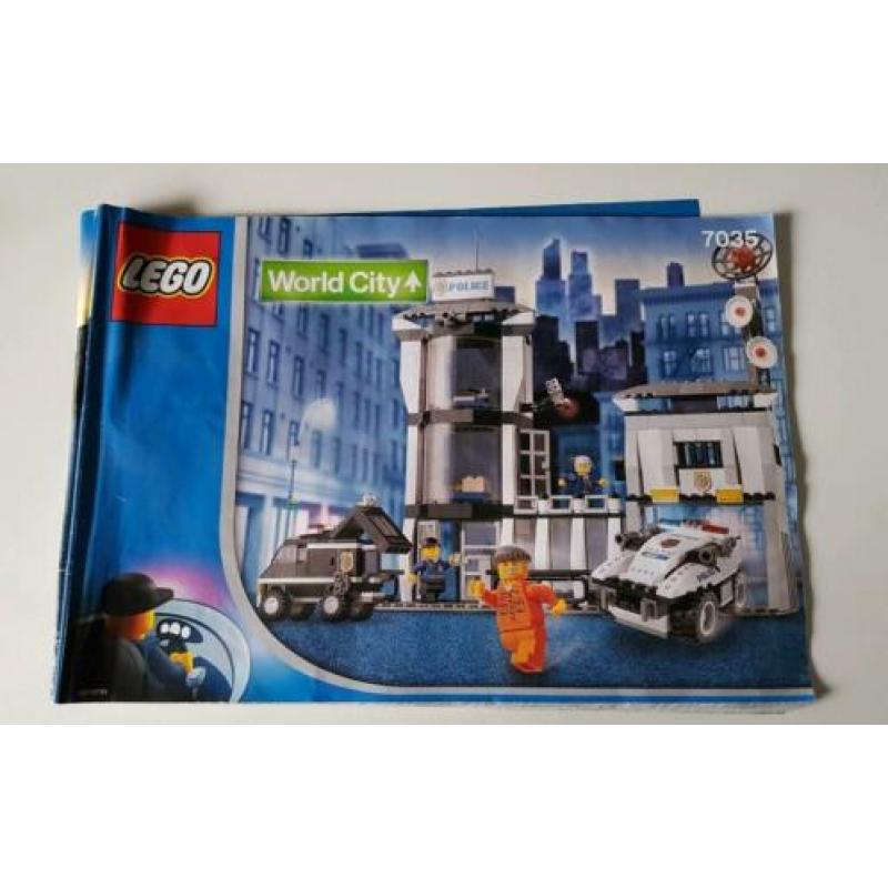 Lego politie 2 dozen 7034 en 7035 compleet incl. boekjes